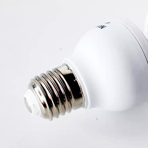 Reptile Tortoise Heating Light Bulb 13W/26W 220-240V UVB 5.0/10.0 Tropical Terrarium Lamp